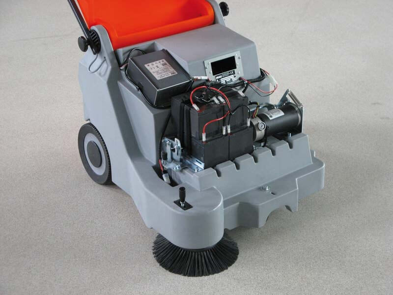 HAKO SWEEPMASTER B500