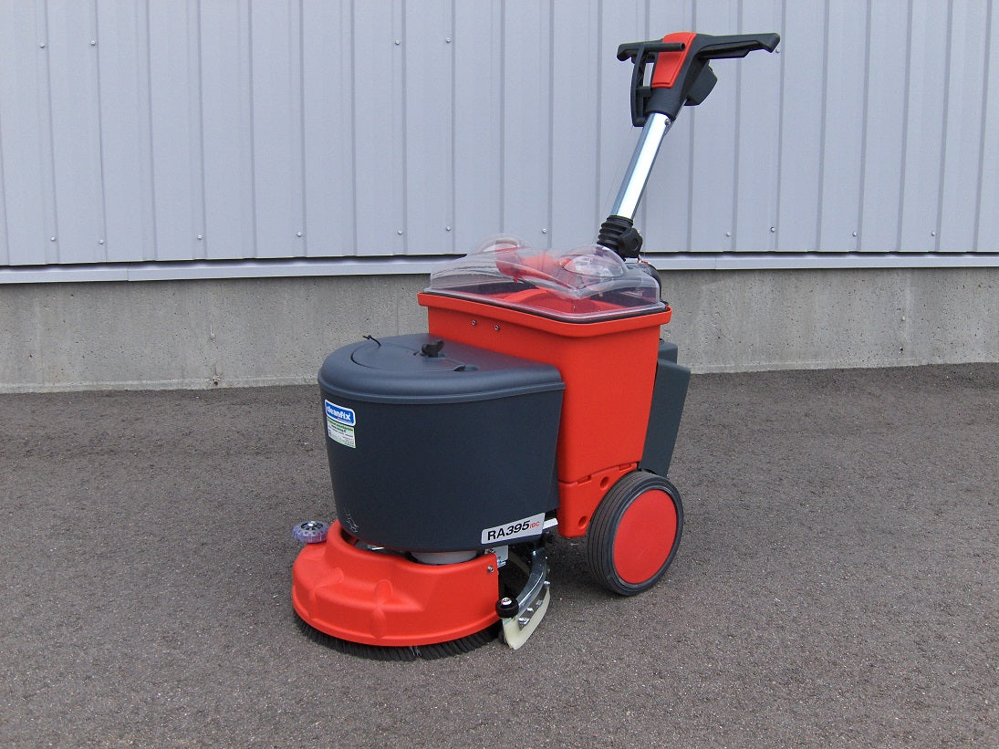 NUOMAI grindų plovimo mašina Cleanfix RA 395 IBC