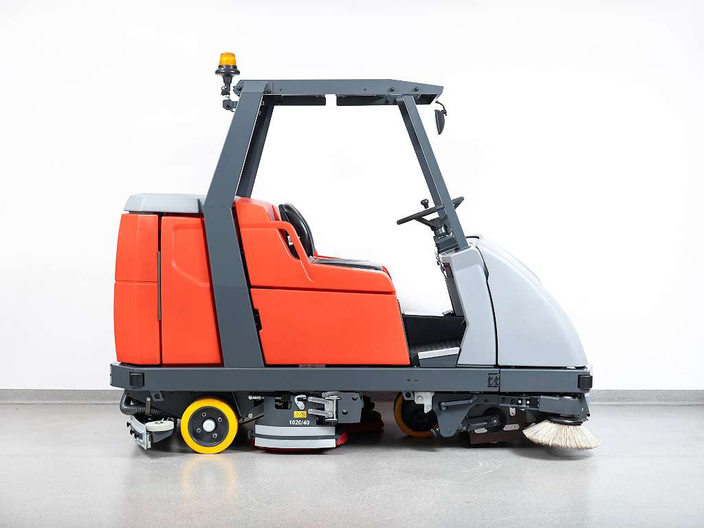 HAKO SCRUBMASTER B310 RCL