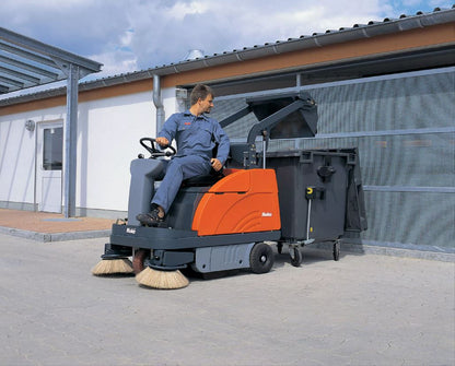HAKO SWEEPMASTER 980 R/RH